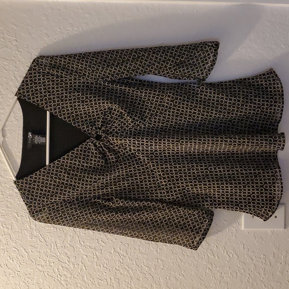 Women's blouse